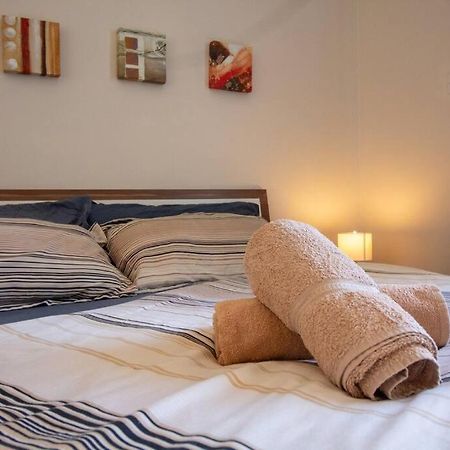 Modern Apt In The Heart Of Maltese Nightlife Saint Julian's Exteriér fotografie